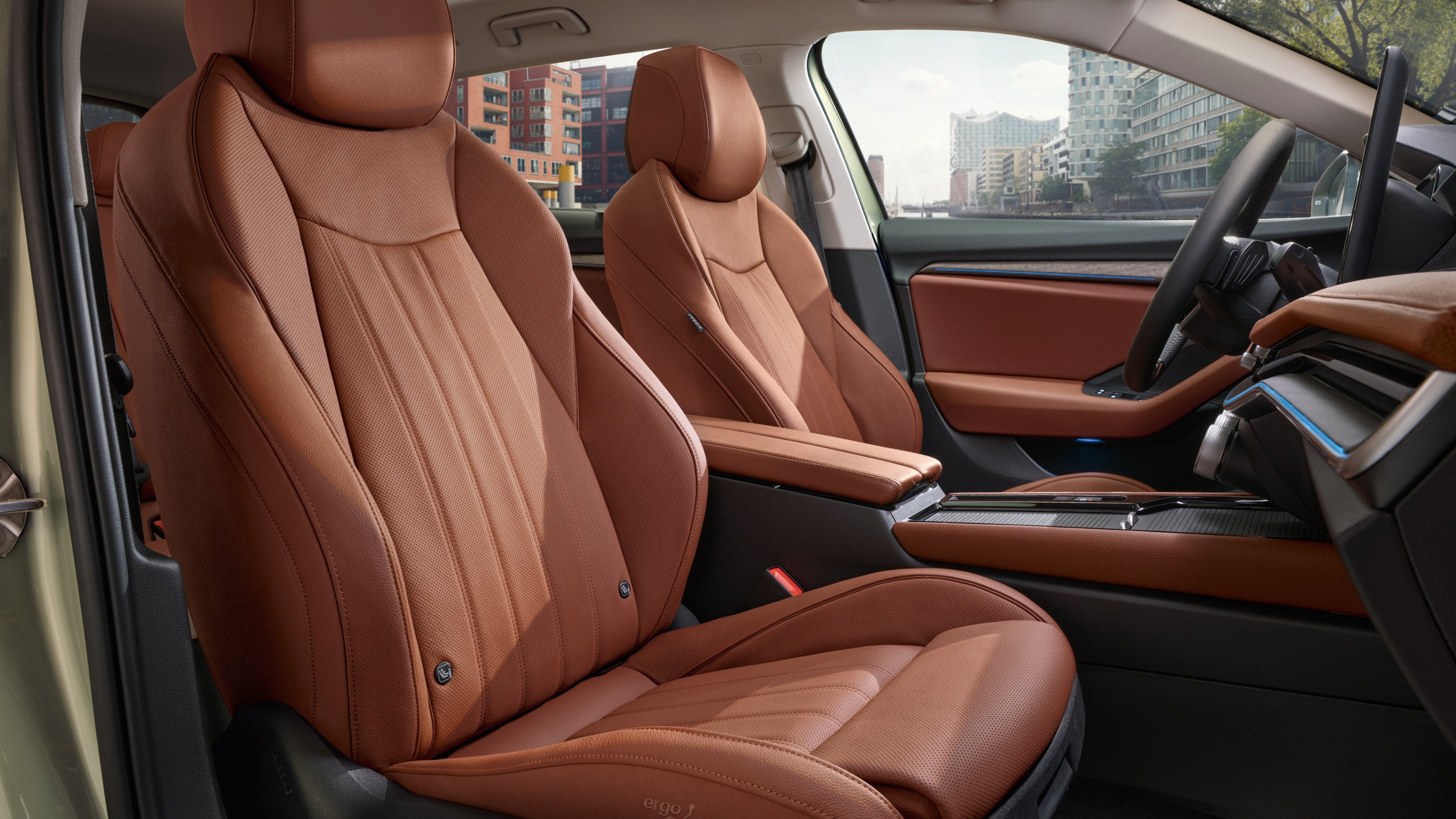 Detailbild 1: Škoda Superb Combi Selection 1,5 l TSI OPF 110 kW (150 PS)