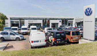 https://hildesheim.autohaus-kuehl.de/_Resources/Persistent/3/f/0/2/3f027326cb852932e48df2f2590c8fc26414c10b/71-499A6773-4176x2425-337x196.jpg