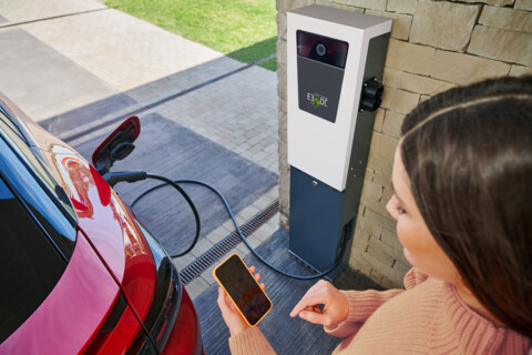 https://hildesheim.autohaus-kuehl.de/_Resources/Persistent/4/e/3/a/4e3affa2ababa9725f77f5a393e15ca549054e7a/16_BiDi_over_VW_RR_BCN_306228__4k__klein-480x320.jpg