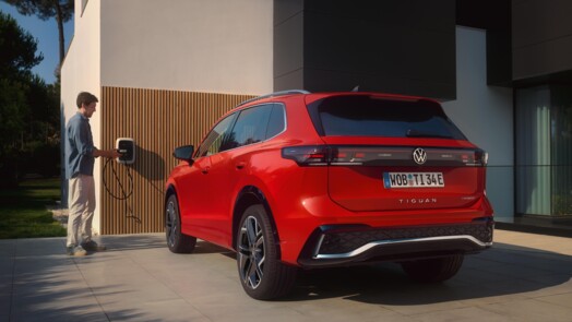 Volkswagen Tiguan Elegance 1,5 l eHybrid OPF 110 kW (150 PS) / 85 kW (115 PS)